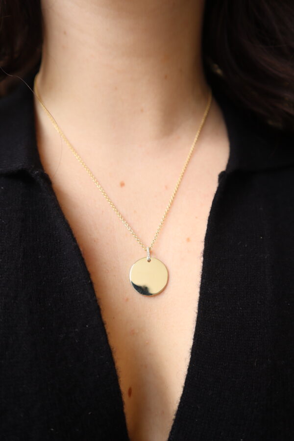 14KT Gold Round Engraveable Pendant Necklace